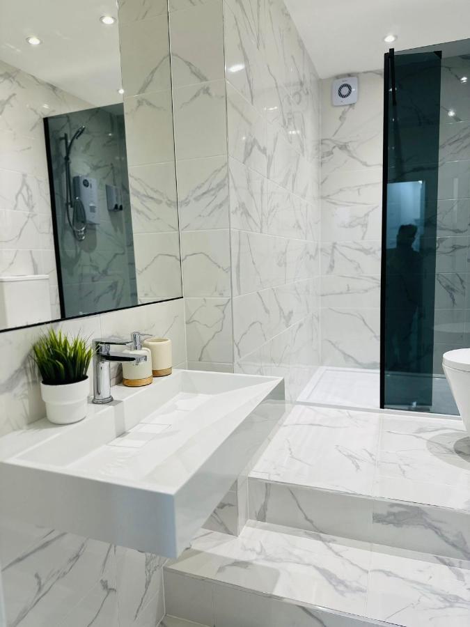 Marbel Aldgate Hotel London Ngoại thất bức ảnh